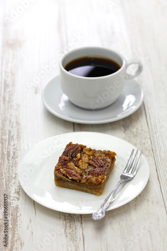 maple syrup butter tart squares with pecan & walnut, homemade canadian sweet