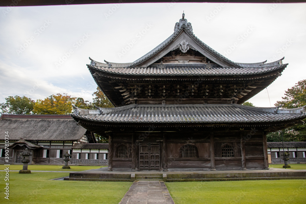 Obraz premium 夕方の古刹