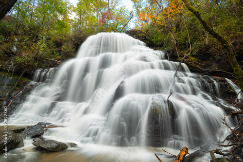 Slika na platnu Yellow Branch Falls, Walhalla, South Carolina, USA