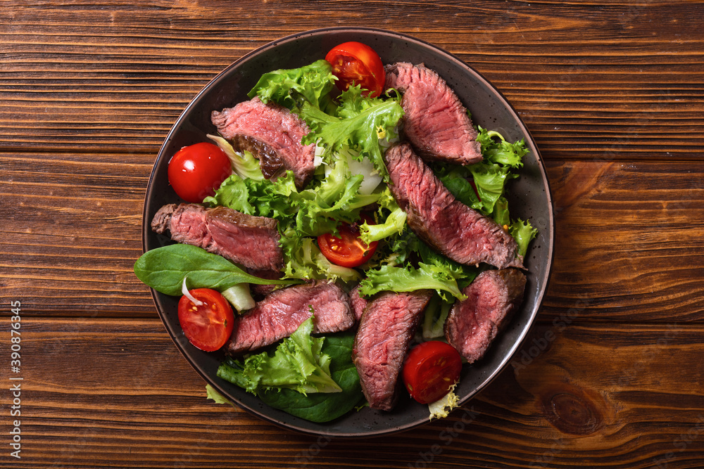 Salad with grilled beef medium roast Salad with grilled beef medium roast