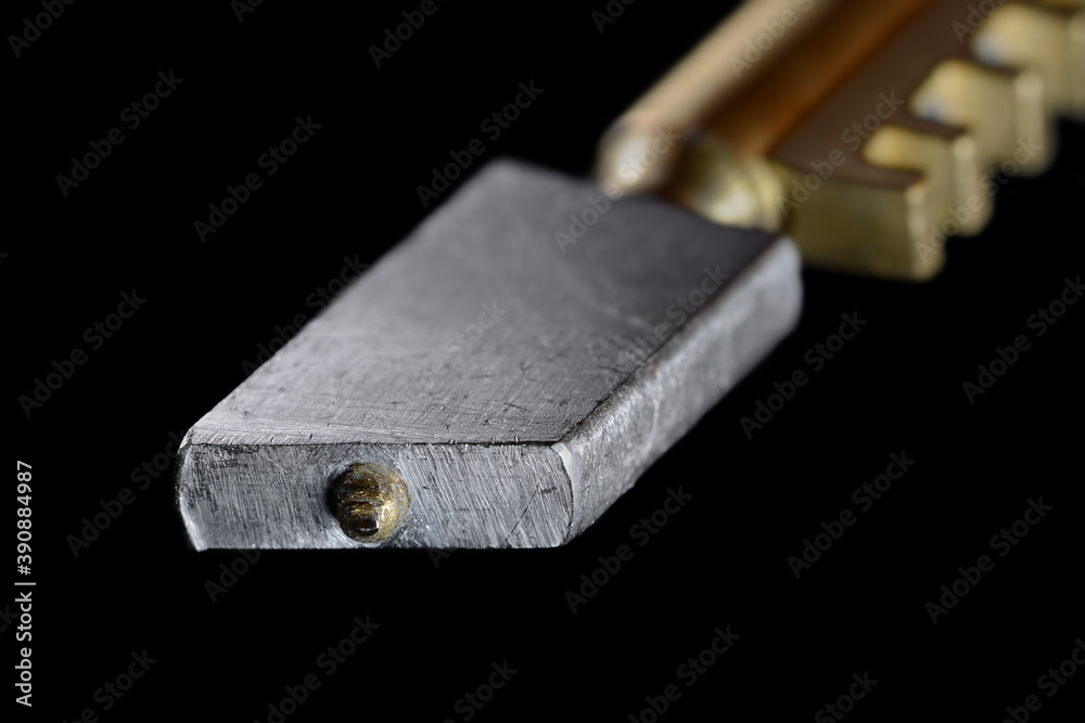 Diamond tipped glass cutter Diamond tipped glass cutter