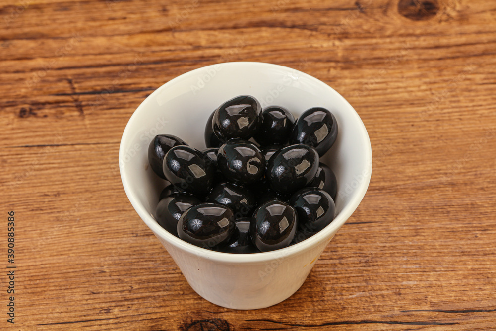 Black olives in the bowl Black olives in the bowl