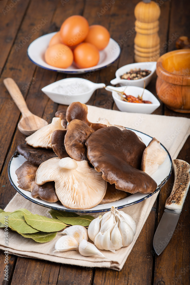 Setas de cardo para una cocina vegetariana y comida saludable Setas de cardo para una cocina vegetariana y comida saludable