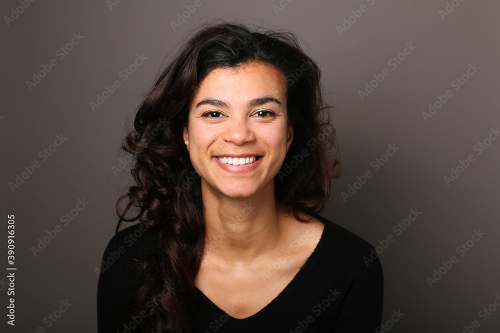 Obraz premium Portrait of a beautiful young woman