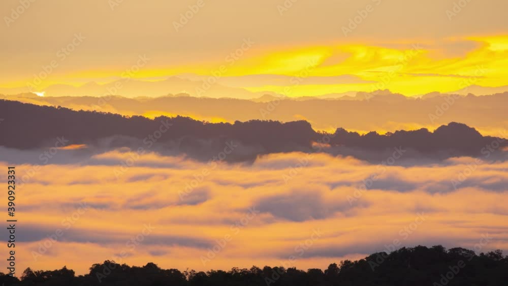 Timelapse of sun shine and mountain in the morning time
Timelapse of sun shine and mountain in the morning time
