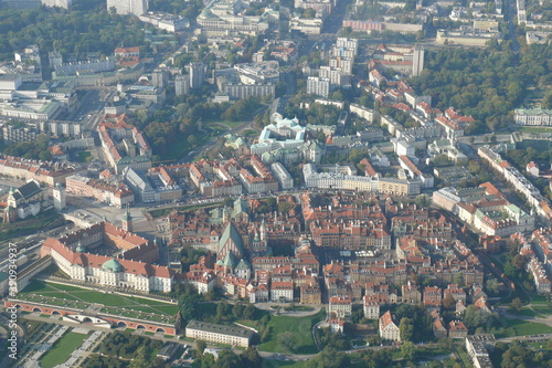 Fototapeta Naklejka Na Ścianę i Meble -  Aerial view of Warsaw Old Town