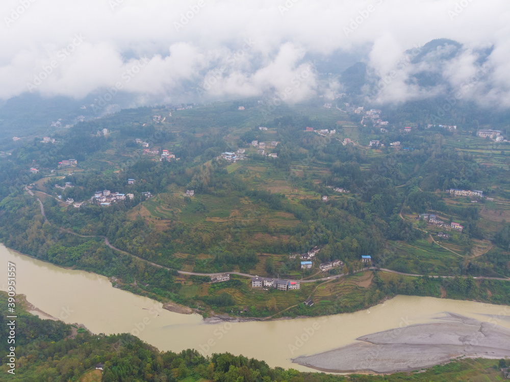 Fototapeta premium Autumn scenery in Enshi Tujia and Miao Autonomous Prefecture, Hubei, China
