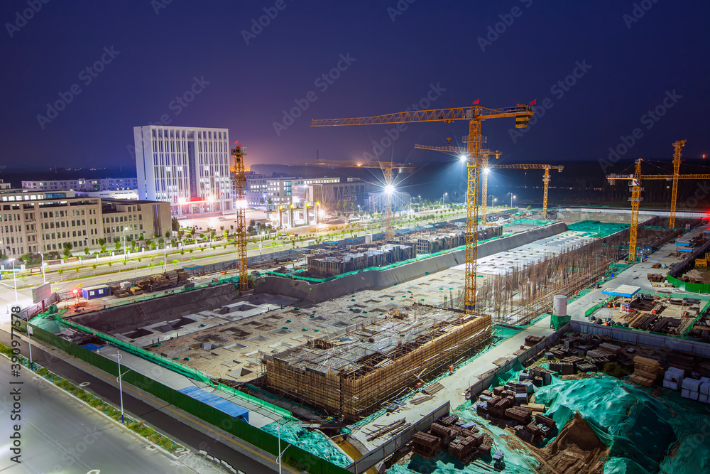 Fototapeta premium The building site is in the evening