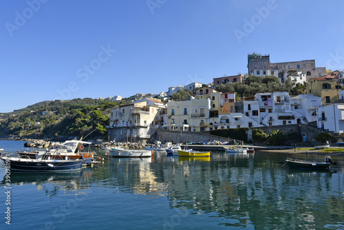 Fotografija The small port of the town of Massa Lubrense, Italy