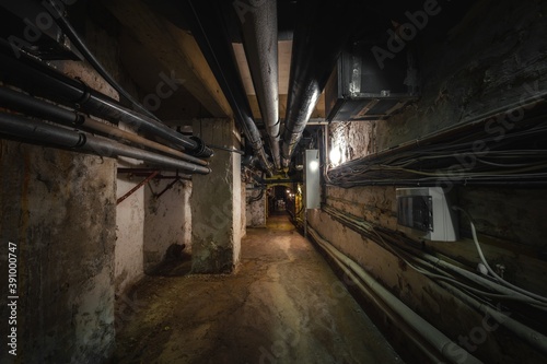 Obraz na plátně Old abandoned underground passage point of view