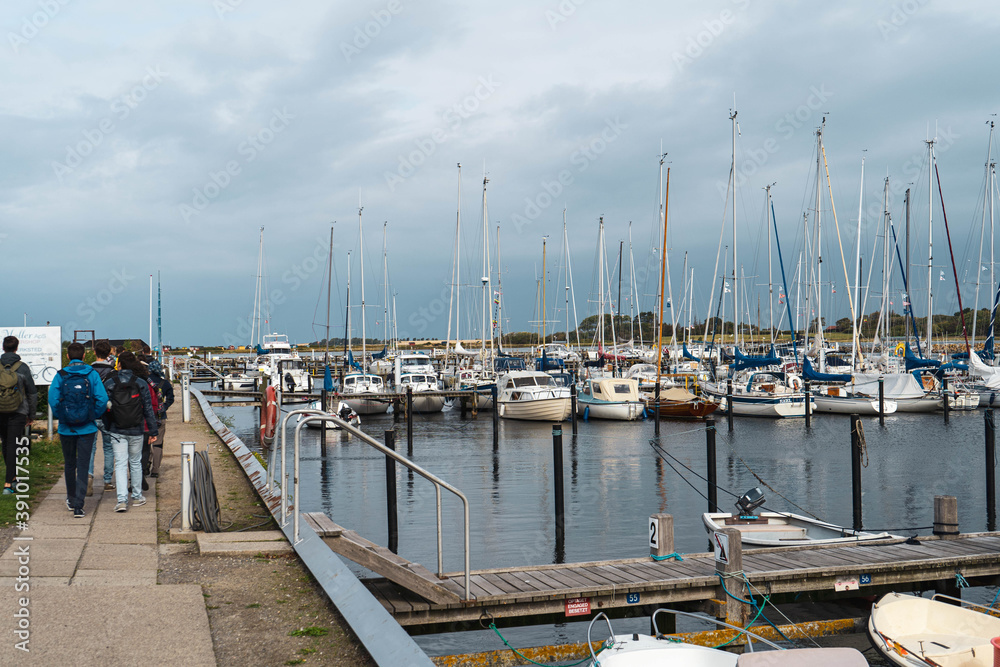 Fototapeta premium boats in the harbour on Aero