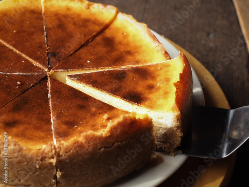 New York cheesecake pieces