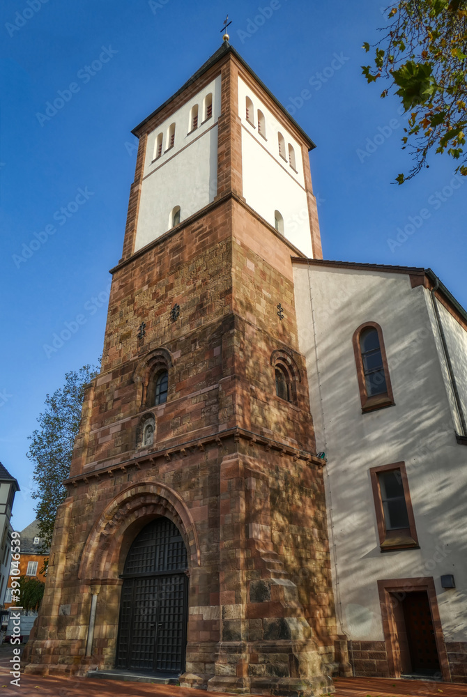 Historisches Kirchengebäude in Jülich