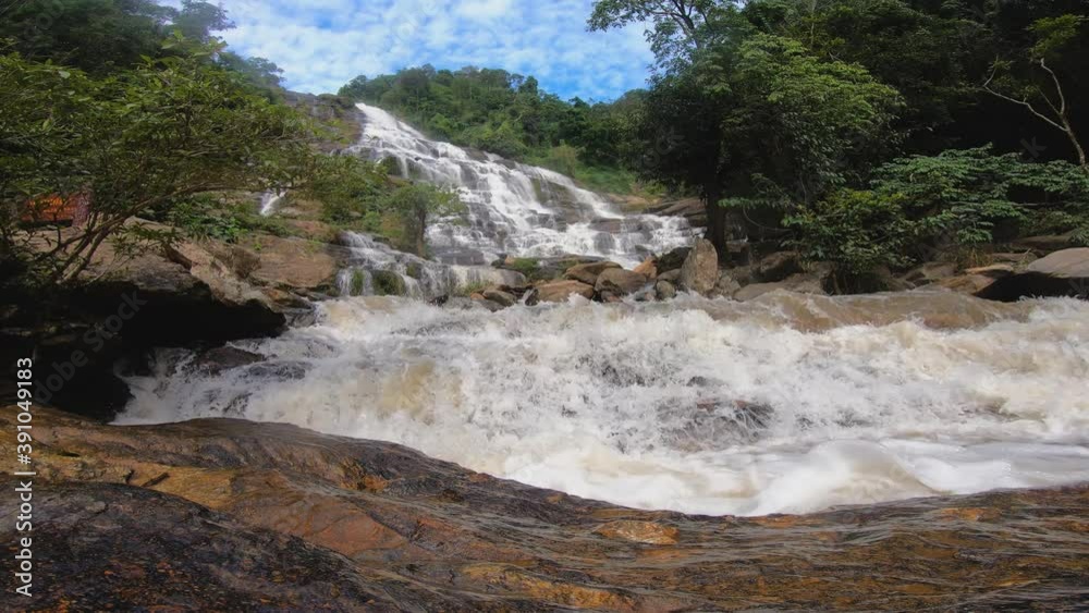 Mae Ya Waterfall Doi Inthanon National Park. Chiang Mai, Thailand.
Mae Ya Waterfall Doi Inthanon National Park. Chiang Mai, Thailand.