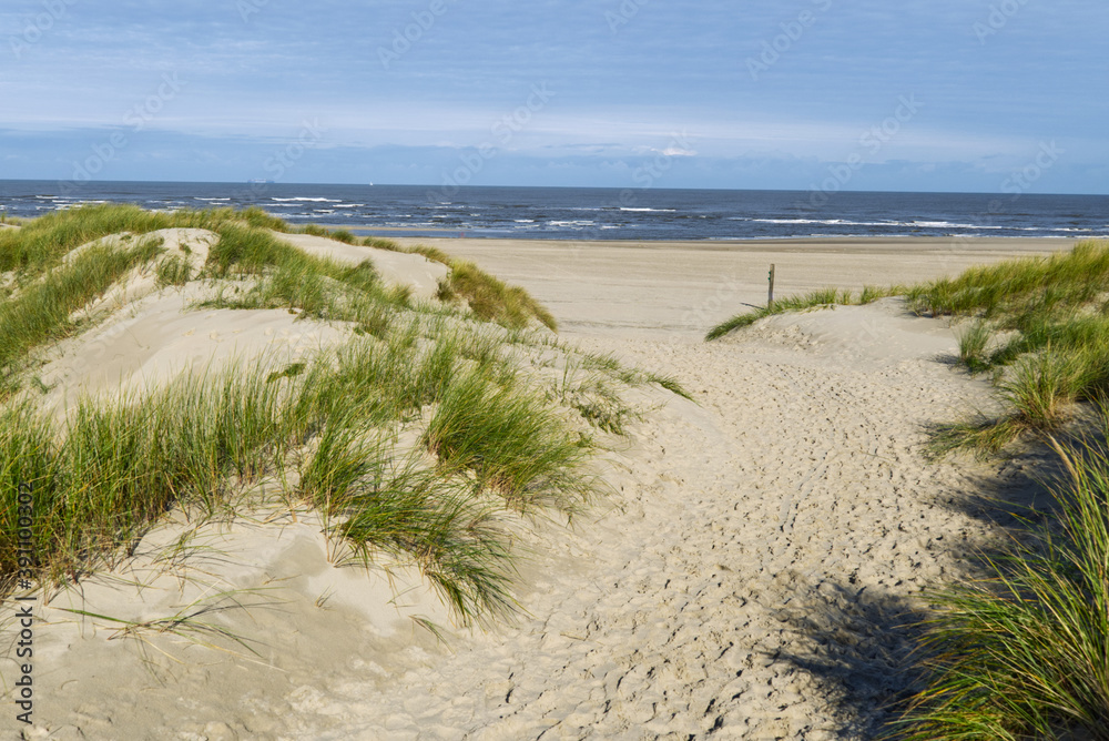 Blick auf die Nordsee am Oststrand von Baltrum