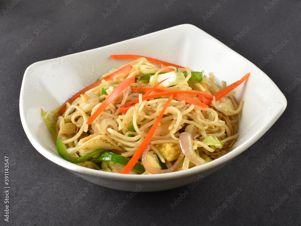 Vegetable Hakka Noodles