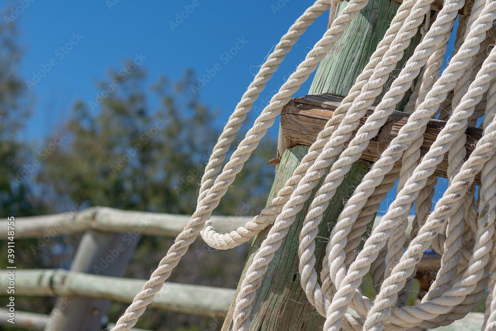 Rope on Pier at Heron Island