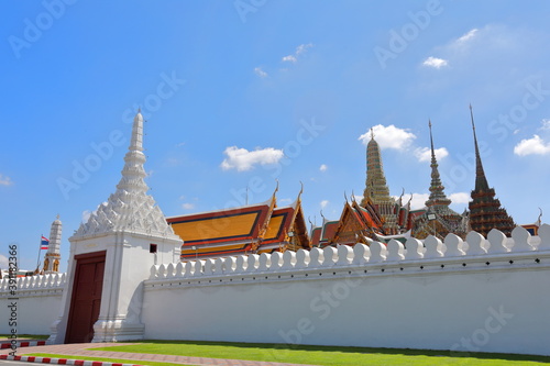 The surrounding walls of the Grand Palace Beautiful architecture of Thailand