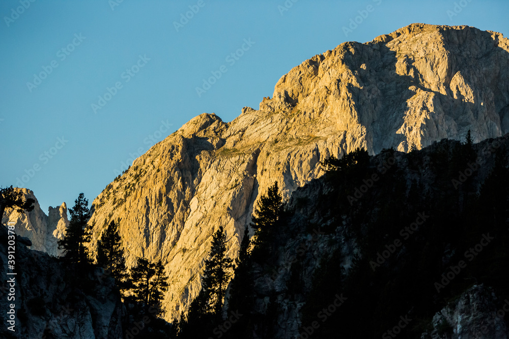 Obraz premium Summer sunrise in Pedraforca mountain, Barcelona, Catalonia, northern Spain. Europe