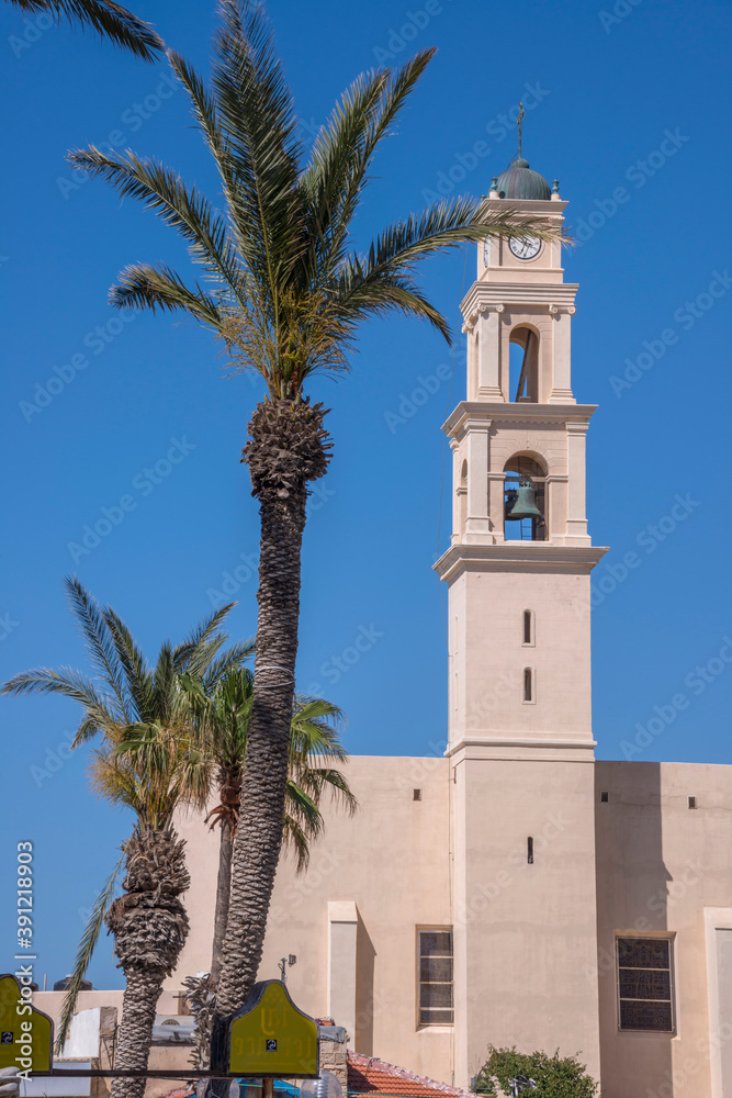 Torre de  la iglesia de San Pedro en Yaffa, Tel Aviv, Israel