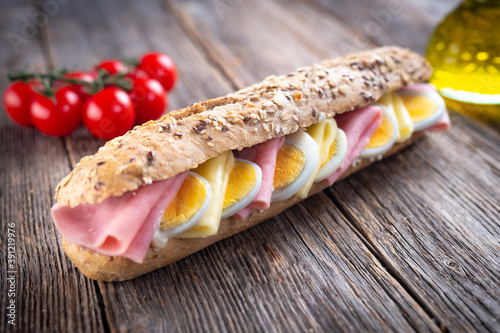  sandwiches with  ham and egg