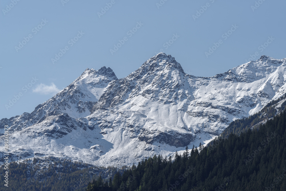Obraz premium Valtellina valley mountains, Lombardy region, northern Italy