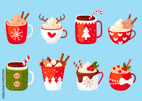 Christmas hot drinks festive vector icon set. Mulled wine, tea, coffee, chocolate, eggnogg, cocktail.