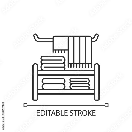 Home textile linear icon. Bedding, blankets, bath towels, table cloths. Home furnishing. Thin line customizable illustration. Contour symbol. Vector isolated outline drawing. Editable stroke