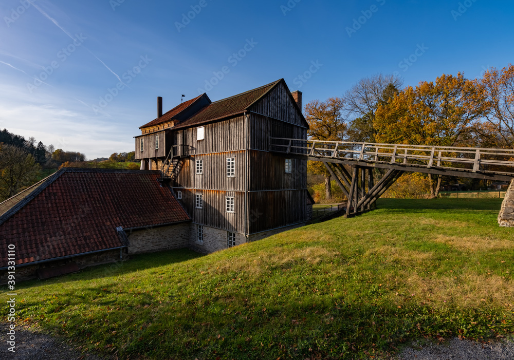Luisenhütte Wocklum Balve Industrie Denkmal Hochofen Eisen Hüttenwerk Industriekultur Sauerland Deutschland Geschichte Bauwerk Erz Licht Fassade Stahlerzeugung Verhüttung Bergbau Erz Wasser Eisen Land Luisenhütte Wocklum Balve Industrie Denkmal Hochofen Eisen Hüttenwerk Industriekultur Sauerland Deutschland Geschichte Bauwerk Erz Licht Fassade Stahlerzeugung Verhüttung Bergbau Erz Wasser Eisen Land