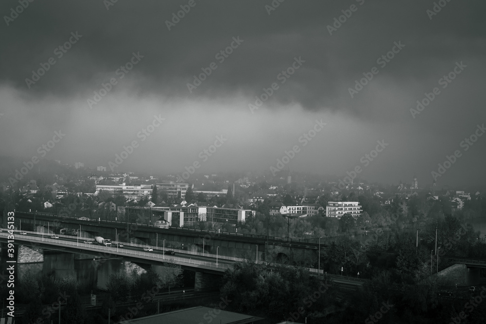Fototapeta premium fog over the city