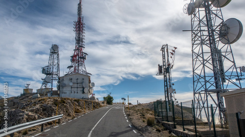 Different tipes of antennas, for communications like Radio, Tv or telephon mobile, in the top of a montain.