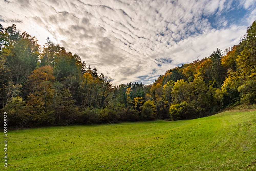 Fantastic autumn hike along the Aachtobel to the Hohenbodman observation tower