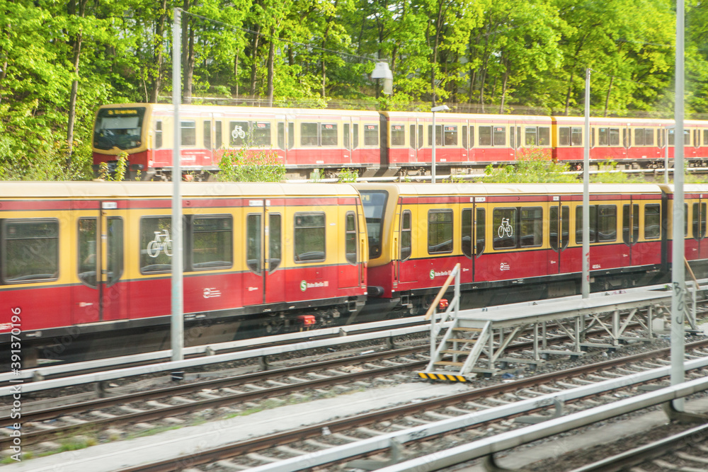 berlin-may-18-lectric-train-arrived-on-u-bahn-subway-station-on-may
