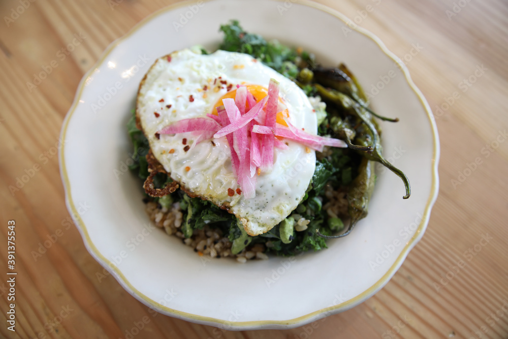 Fried egg breakfast grain bowl Fried egg breakfast grain bowl