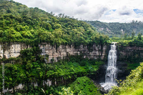 Картината върху платно waterfall near to Bogota, Colombia