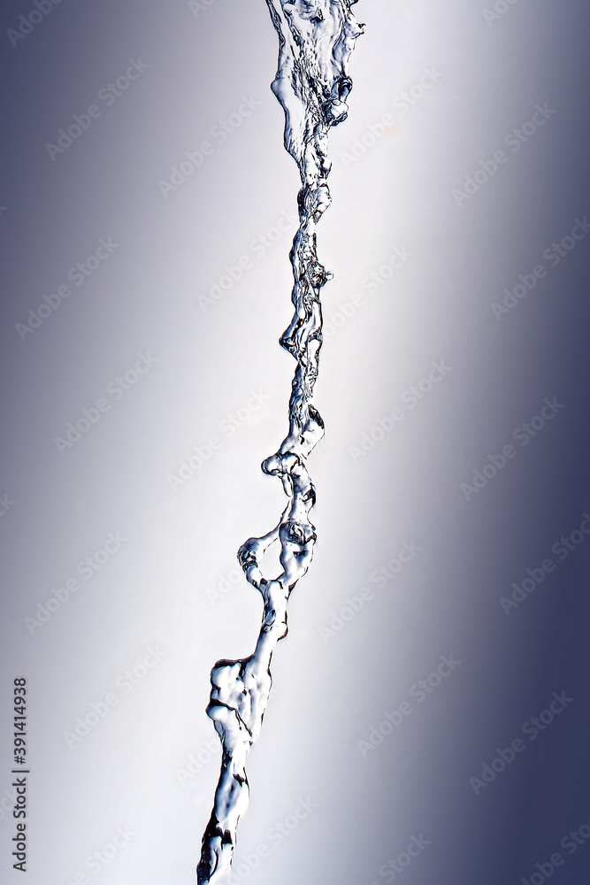 水 水
