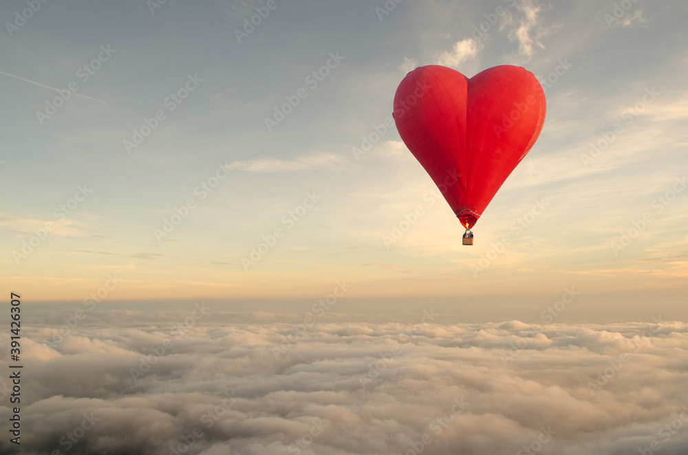 Obraz premium heart shaped balloon