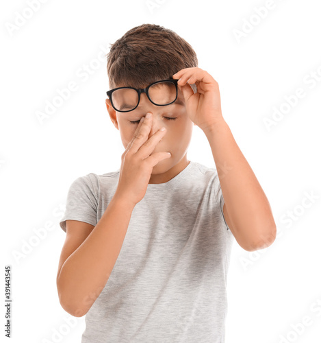 Allergic little boy on whit...
