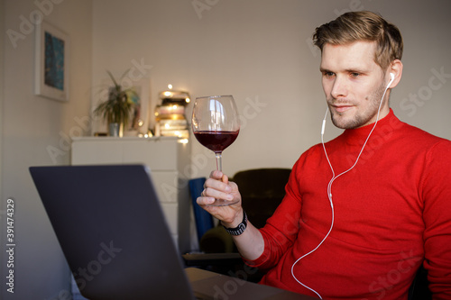 Photography Virtual Christmas Happy hour party