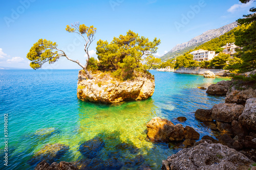 Fototapeta Naklejka Na Ścianę i Meble -  Clear water of Adriatic sea in Brela resort. Location place Makarska riviera, Croatia, Europe.