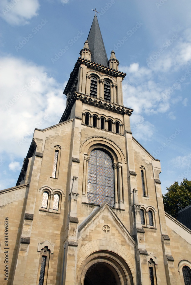 Ville d'Alfortville, église Notre-Dame (fin XIXe siècle), département du Val-de-Marne, France