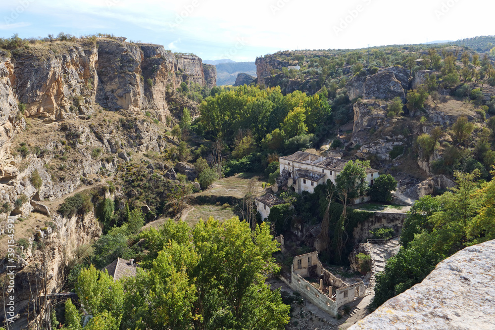 View to the spectacular gorge and hiking trail 