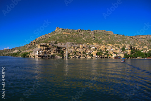 Halfeti is a district of Sanliurfa Province. It is located in the west of Sanliurfa. Countess of Urfa, Beatrice, handed over Rumkale to the Armenian Catholicos in 1150. photo