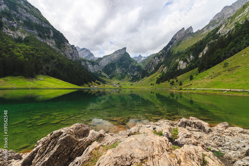 Fototapeta Naklejka Na Ścianę i Meble -  seealpsee lake in switzerland, swiss alps