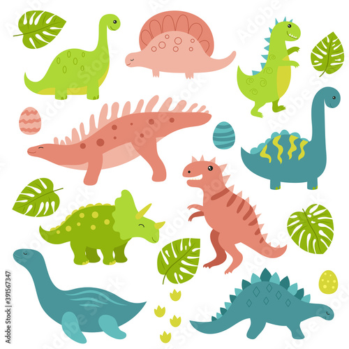 Set of little cute dinosaurs © ninamunha