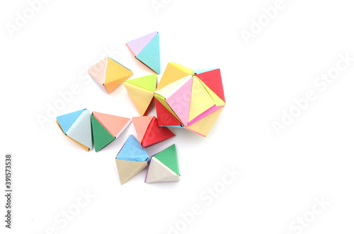 Dodecahedron origami, tetrahedron objects