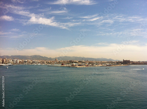view of the port country © Mr.Papeete
