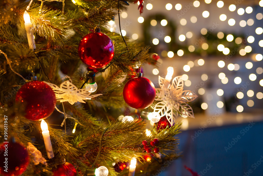 beautiful decorations on the christmas tree - obrazy, fototapety, plakaty 