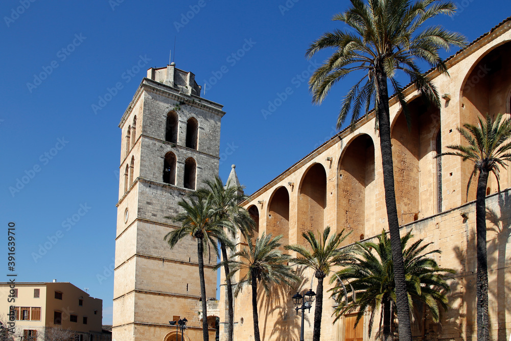 St. Joan Kirche in Muro. Es ist eine Gemeinde auf der Insel Mallorca. Mallorca, Spanien, Europa  --
St. Joan Church in Muro. It is a municipality on the island of Mallorca. Mallorca, Spain, Europe