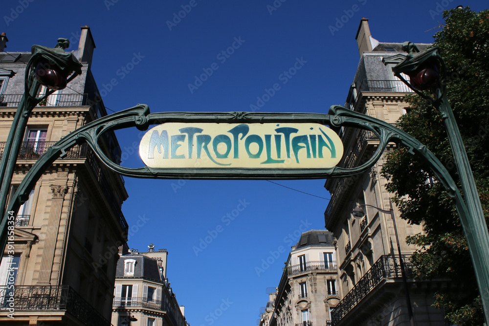 Paris - Entrée de Métro - Station Europe - Simone Veil Stock Photo ...